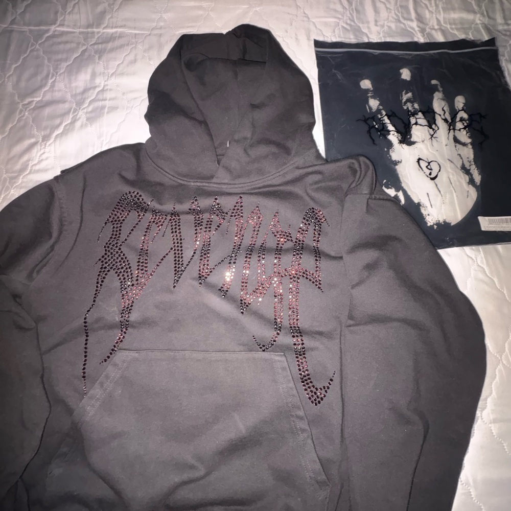Revenge XXXTentacion Heartbreak
Bejeweled Hoodie